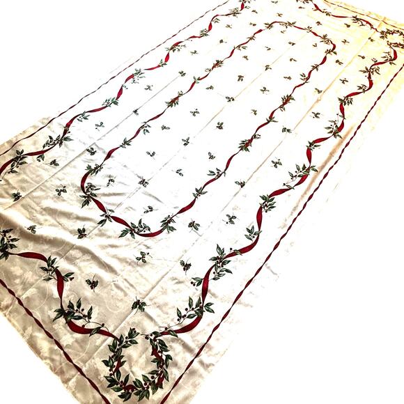 Christmas holiday tablecloth creamy white holly berries red ribbon border buffet - Picture 2 of 10